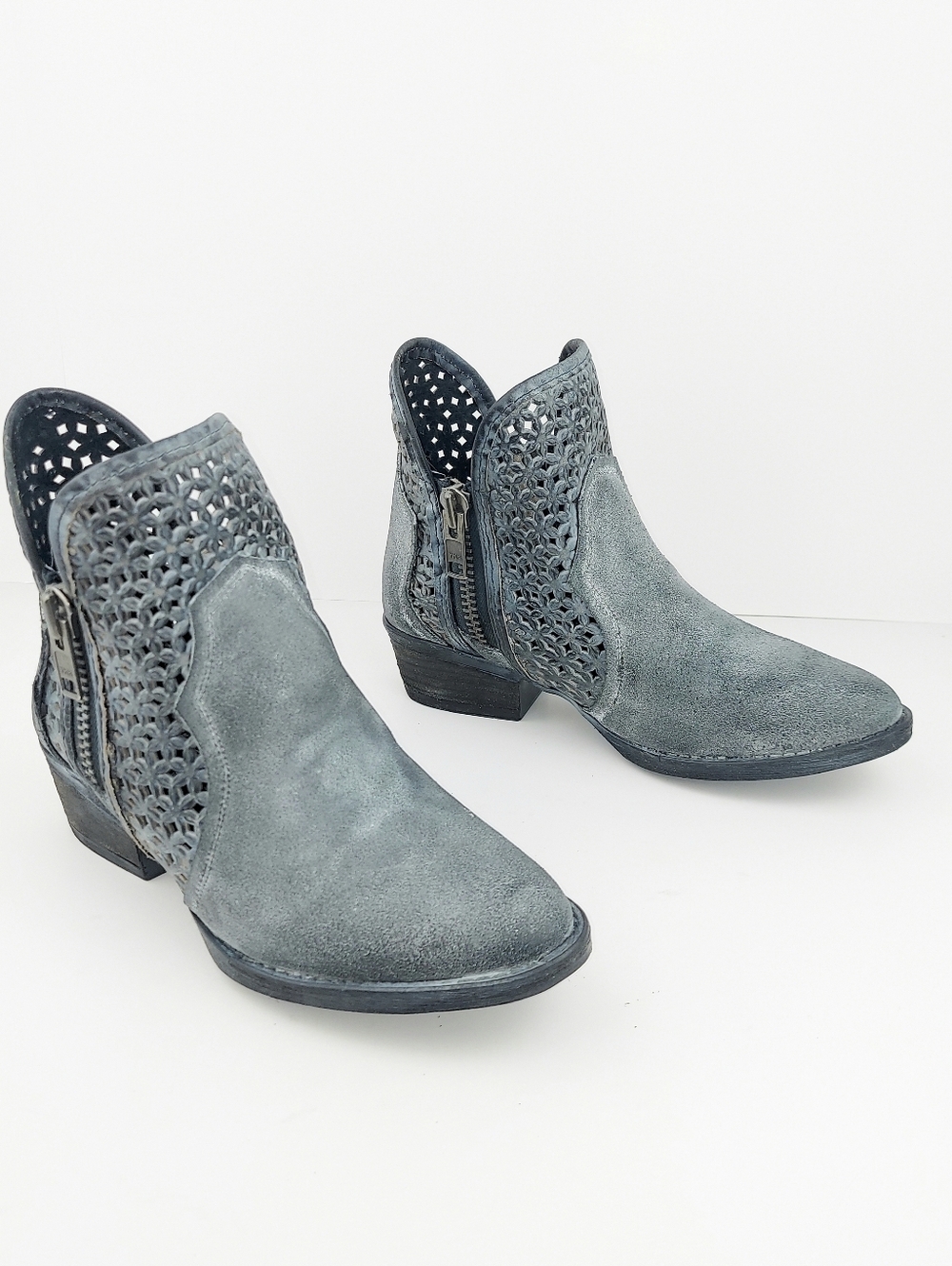 Corral Circle G Gray Distressed Cutout Ankle Booties NWOT - Picture 11 of 11